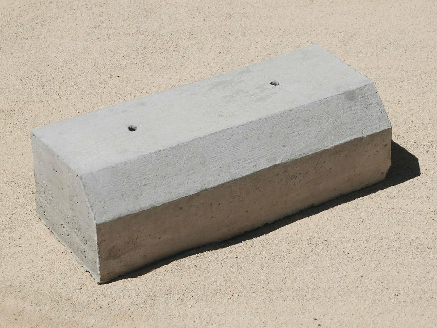 Topellantas de Concreto