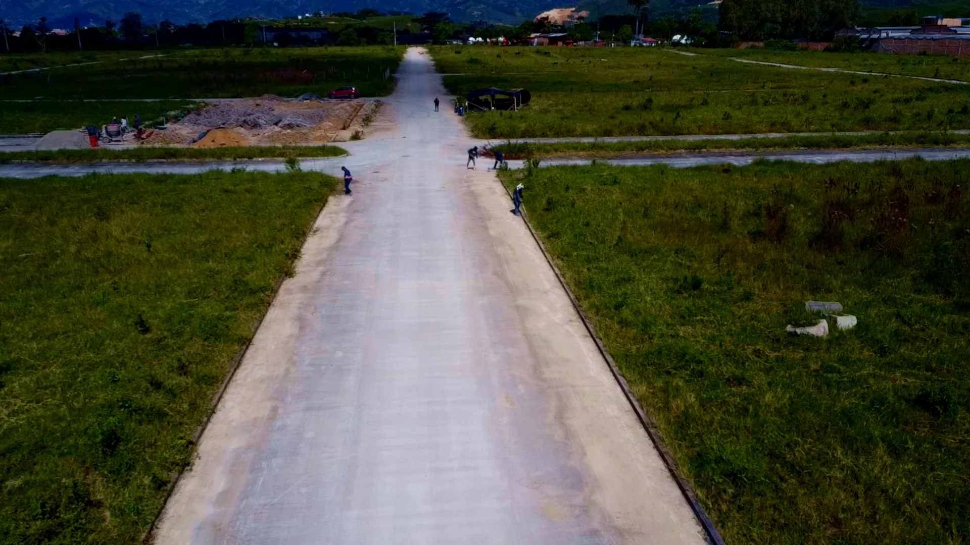 ALACIS: construyendo infraestructura vial en concreto para el desarrollo de la región. - imagen 2